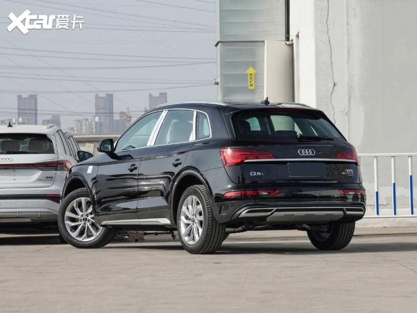 驰GLC、宝马X3和奥迪Q5L谁更强开元棋牌app豪华SUV怎么选？奔(图5)